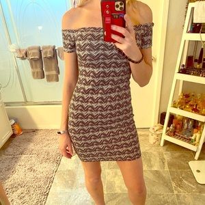 SEXY OFF THE SHOULDER/TIGHT/SHORT DRESS!